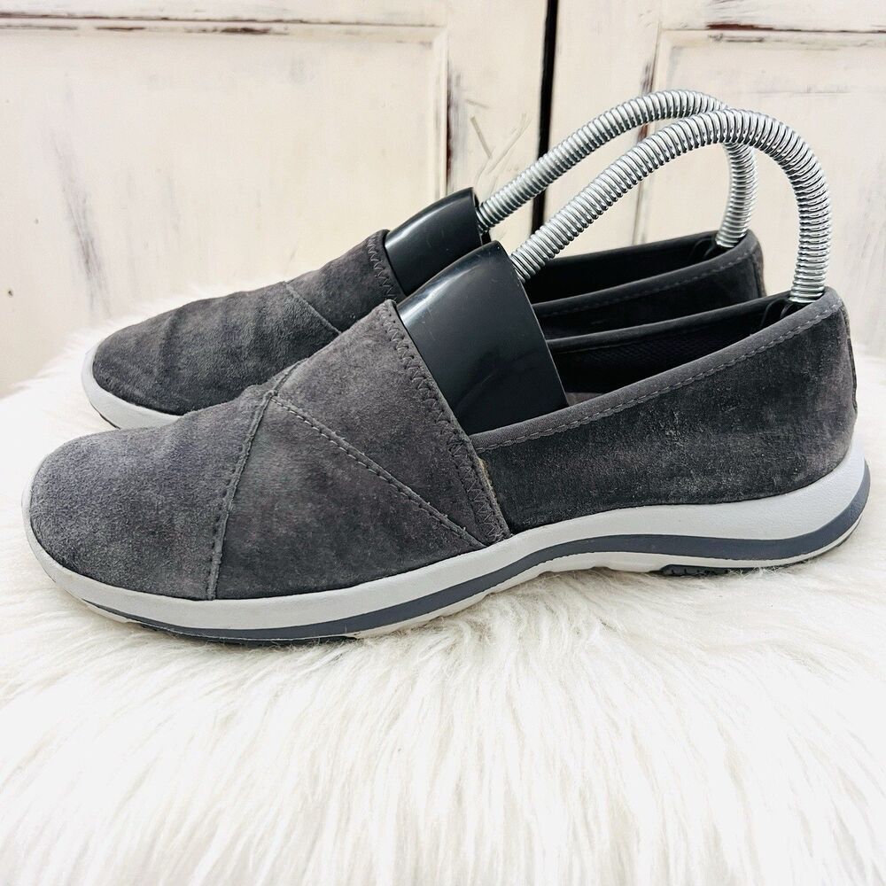 L.L. Bean Gray Suede Leather Black Cove Slip on Comfort Shoes Loafers Womens 6.5